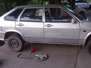 2008 Lada (ВАЗ) 2114, серебристый, 160000 рублей, вид 4