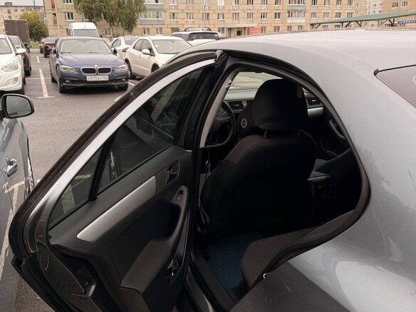 2011 Volkswagen Jetta VI, серый, 949000 рублей - вид 12