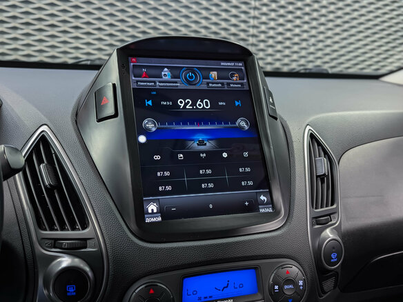 2014 Hyundai ix35 I Рестайлинг, серебристый, 1490000 рублей - вид 23