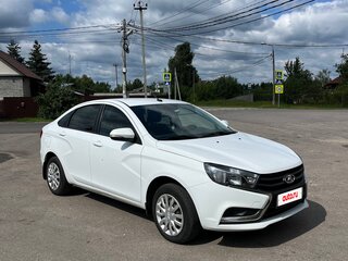 2017 Lada (ВАЗ) Vesta I, белый, 700000 рублей, вид 3