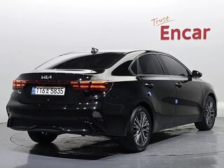2024 Kia K3 II Рестайлинг, серый, 1623000 рублей, вид 3
