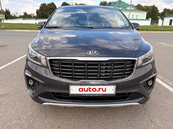 2019 Kia Carnival III, серый, 2499000 рублей - вид 1