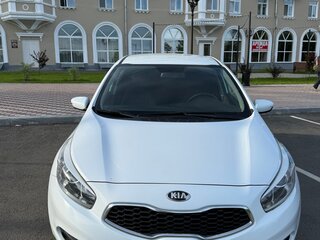 2012 Kia Ceed II, белый, 1290000 рублей, вид 2