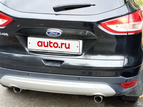 2013 Ford Kuga II, чёрный, 1050000 рублей - вид 2