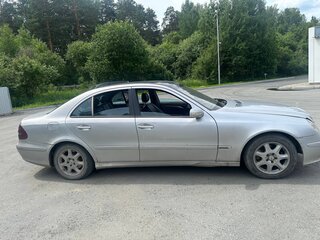 2002 Mercedes-Benz E-Класс 270 III (W211, S211), серебристый, 480000 рублей, вид 3