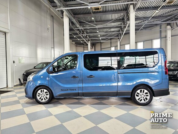 2020 Renault Trafic III, синий, 3499000 рублей - вид 7