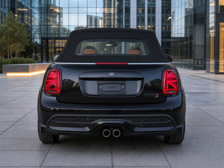 2024 Mini Cabrio Cooper S III Рестайлинг 2, чёрный, 2250000 рублей, вид 2