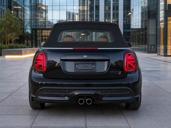 2024 Mini Cabrio Cooper S III Рестайлинг 2, чёрный, 2500000 рублей - вид 1