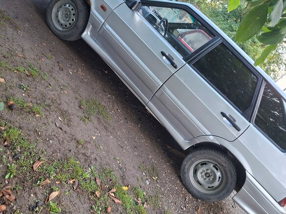 2004 Lada (ВАЗ) 2114, серебристый, 165000 рублей