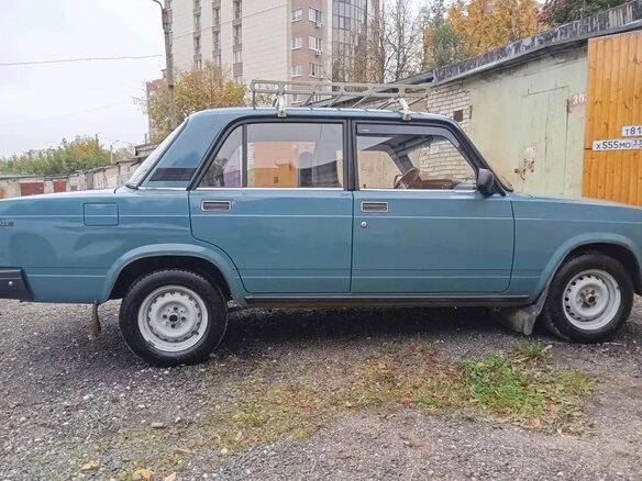 2004 Lada (ВАЗ) 2107, серый, 325000 рублей - вид 4