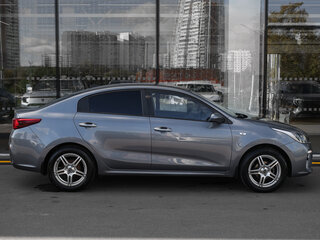 2017 Kia Rio IV, серый, 1398000 рублей, вид 4