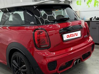 2020 Mini Hatch Cooper S III (F55/F56) Рестайлинг, красный, 3200000 рублей, вид 5