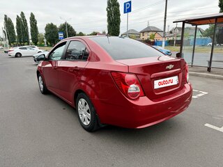 2012 Chevrolet Aveo II, красный, 440000 рублей, вид 4