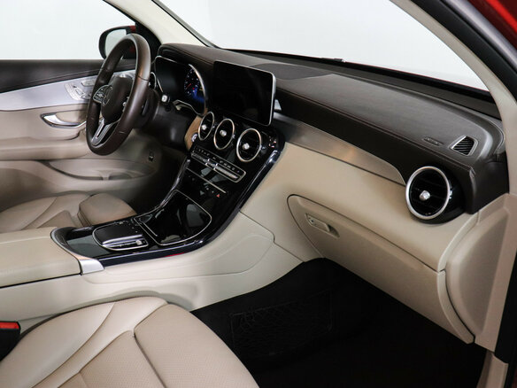 2019 Mercedes-Benz GLC Coupe 300 I (C253) Рестайлинг, красный - вид 9