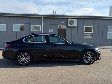 2020 BMW 3 серии 330i xDrive VII (G2x), чёрный, 3300000 рублей, вид 3