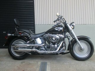 2005 Harley-Davidson Fat Boy, чёрный, 889000 рублей, вид 2