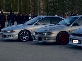 1996 Mitsubishi Galant VR-4 VIII, серый, 695000 рублей, вид 4