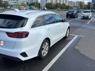 2021 Kia Ceed III Рестайлинг, белый, 1415000 рублей, вид 5