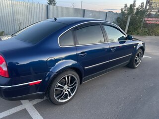 2002 Volkswagen Passat B5 Рестайлинг, синий, 460000 рублей, вид 3