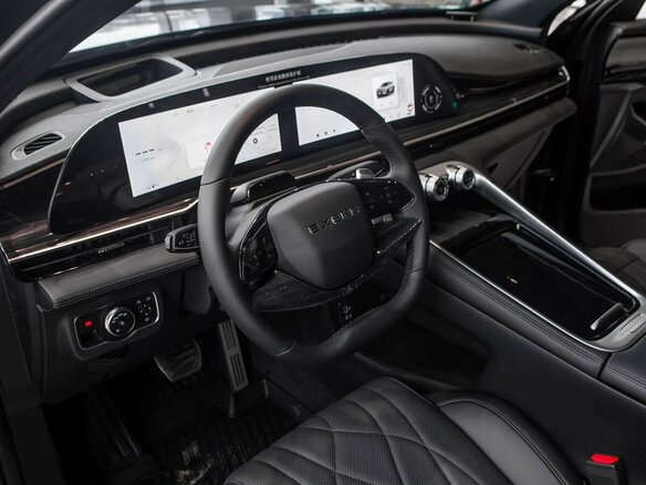2025 Exeed RX, чёрный, 5153200 рублей - вид 8