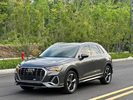 2022 Audi Q3 35 TFSI II (F3), серый, 2300000 рублей, вид 1