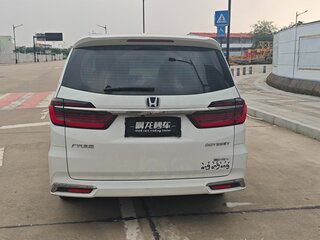 2024 Honda Odyssey V Рестайлинг 2, белый, 4877700 рублей, вид 4
