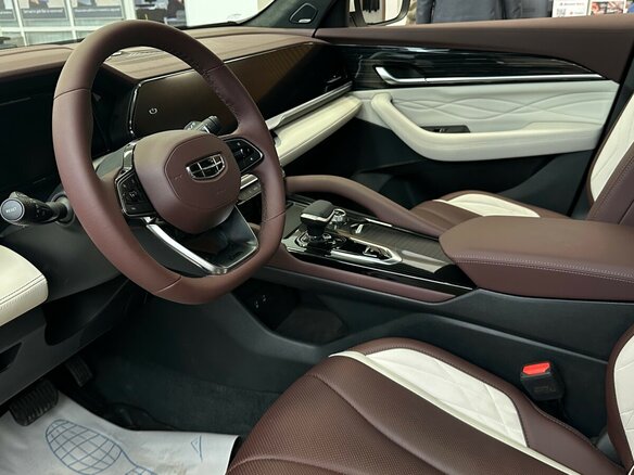 2026 Geely Monjaro I, белый, 4954990 рублей - вид 8