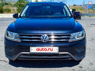 2020 Volkswagen Tiguan Allspace II, чёрный, 2690000 рублей, вид 2