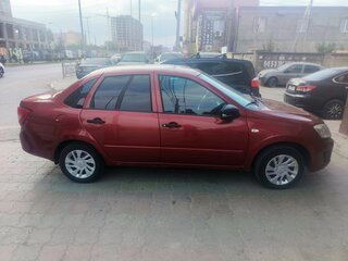 2018 Lada (ВАЗ) Granta I, красный, 440000 рублей, вид 3