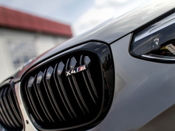 2021 BMW X4 M Competition I (F98), серый, 6700000 рублей - вид 10