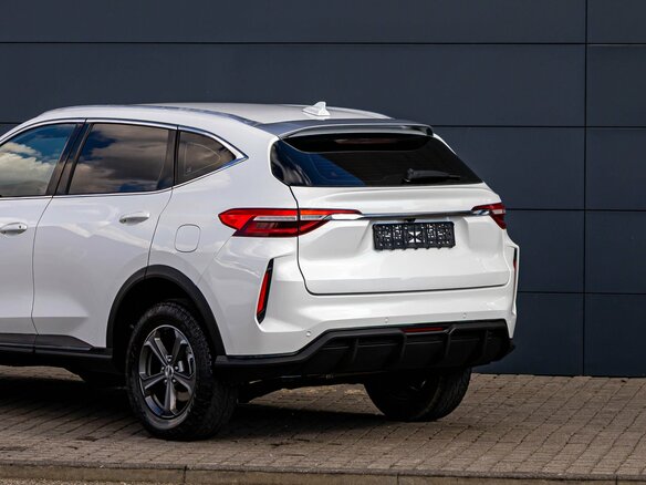 2023 Haval F7 I Рестайлинг, белый, 1695000 рублей - вид 9