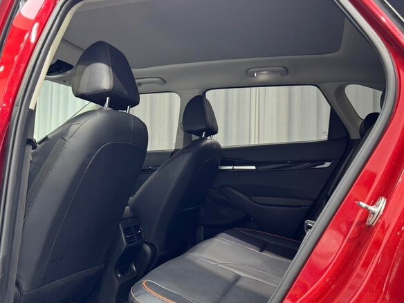 2023 Kia Seltos I Рестайлинг, красный, 1550990 рублей - вид 18