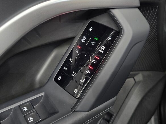 2025 Audi Q5 40 TDI III (GU), белый, 8300678 рублей - вид 9