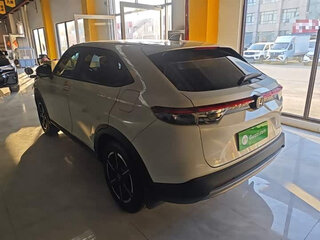 2024 Honda Vezel II, белый, 1933714 рублей, вид 4