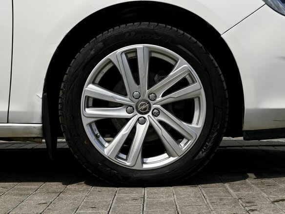 2011 Opel Astra J, белый - вид 21