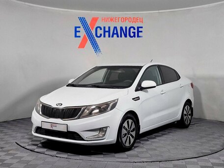 2013 Kia Rio 5-speed III, белый, 609000 рублей, вид 1