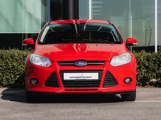 2012 Ford Focus III, красный, 690000 рублей, вид 3