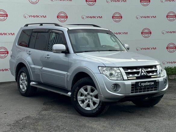 2012 Mitsubishi Pajero IV Рестайлинг 1, серебристый, 2299000 рублей - вид 6