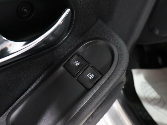 2018 Renault Duster I Рестайлинг, серебристый, 1297000 рублей - вид 12