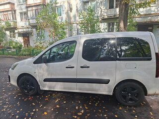 2021 Peugeot Partner Crossway II Рестайлинг 2, белый, 1550000 рублей, вид 2