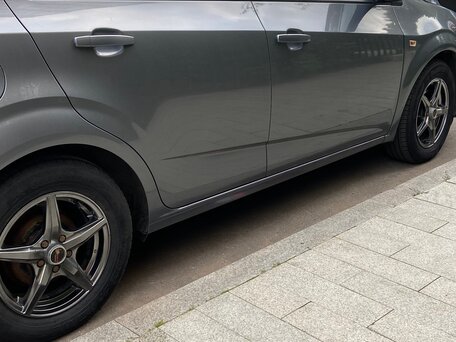 2013 Chevrolet Aveo II, серый, 690000 рублей, вид 3