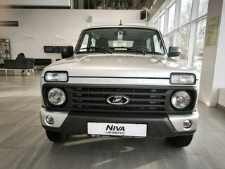 2026 Lada (ВАЗ) Niva Legend I, серебристый, 1246410 рублей, вид 2