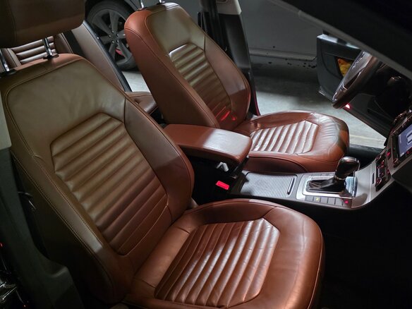 2011 Volkswagen Passat B7, чёрный, 1900000 рублей - вид 11