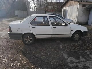 1998 Renault 19 Europa II, белый, 170000 рублей, вид 4