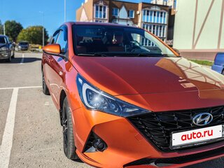 2021 Hyundai Solaris II Рестайлинг, оранжевый, 1350000 рублей, вид 3