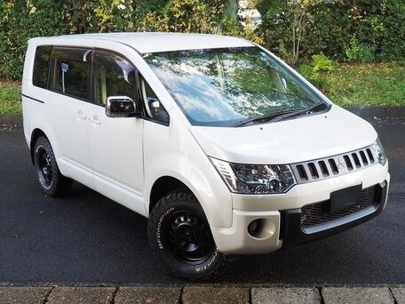 2018 Mitsubishi Delica D:5 I, белый, 2310004 рублей, вид 3