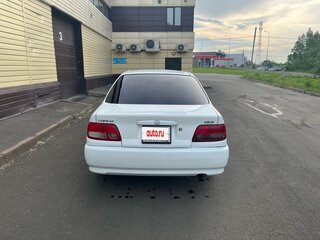2001 Toyota Carina VII (T210), белый, 470000 рублей, вид 3