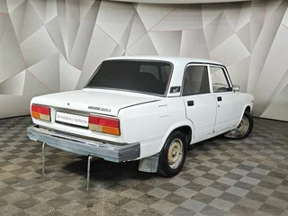 2011 Lada (ВАЗ) 2107, белый, 145000 рублей, вид 2