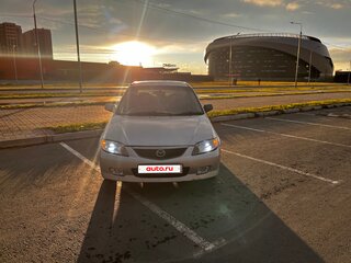 2002 Mazda Familia VIII (BJ), белый, 170000 рублей, вид 2