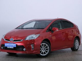 2013 Toyota Prius III Рестайлинг (XW30), красный, 1219000 рублей, вид 2